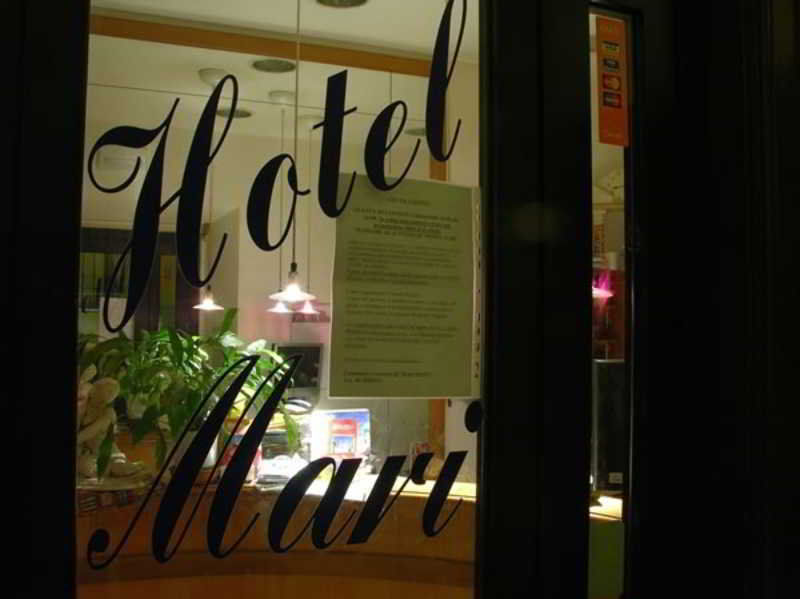 Hotel Mari 1 Roma Exterior foto